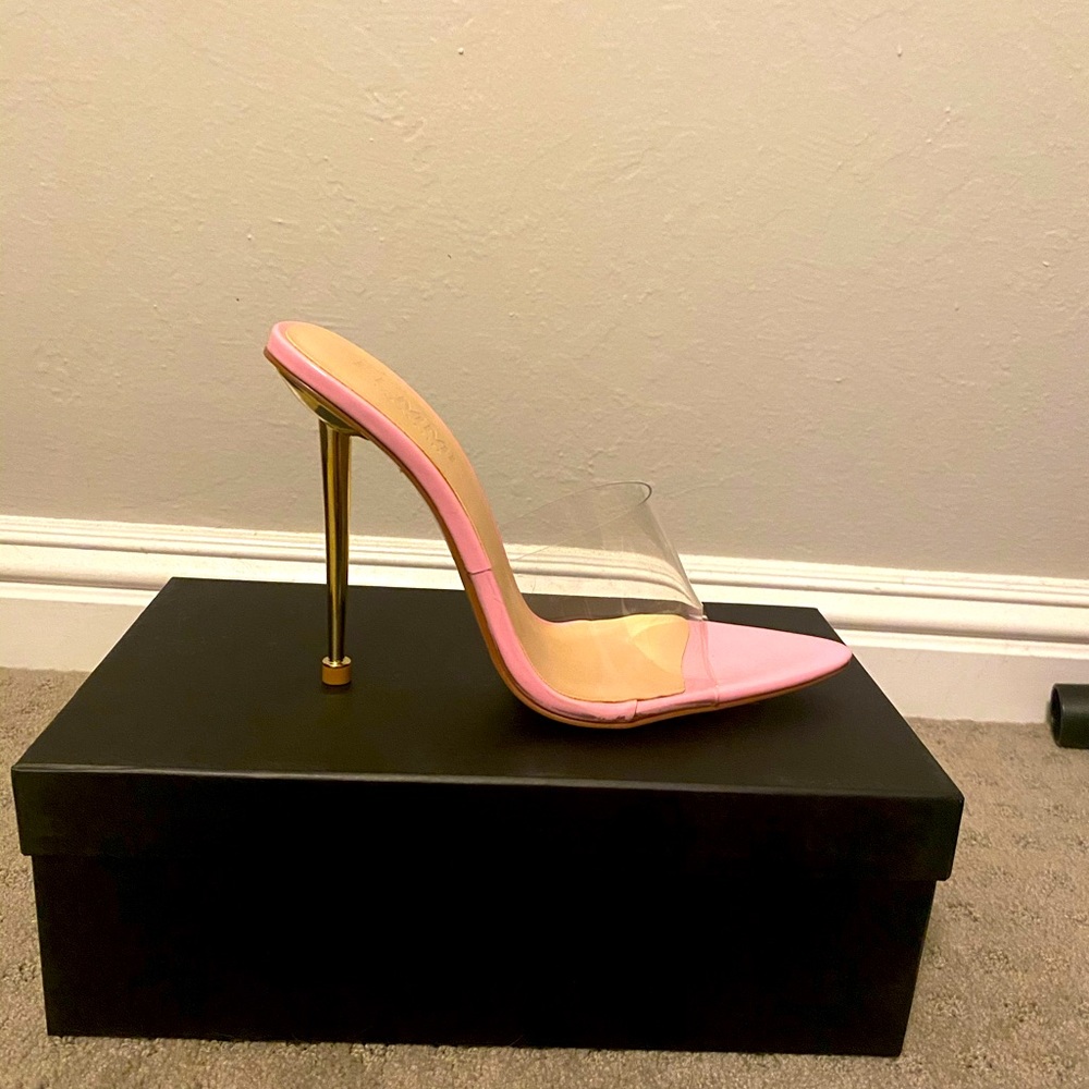 FEMME the Ford mule- Barbie Pink